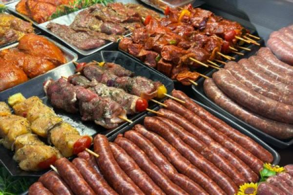 Vitrine Barbecue – Prête à Cuire