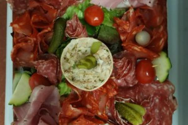 Plateau de Charcuterie Traditionnelle