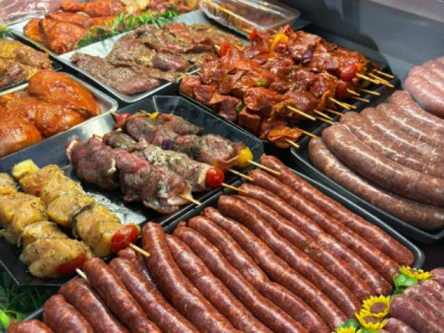 Vitrine Barbecue – Prête à Cuire